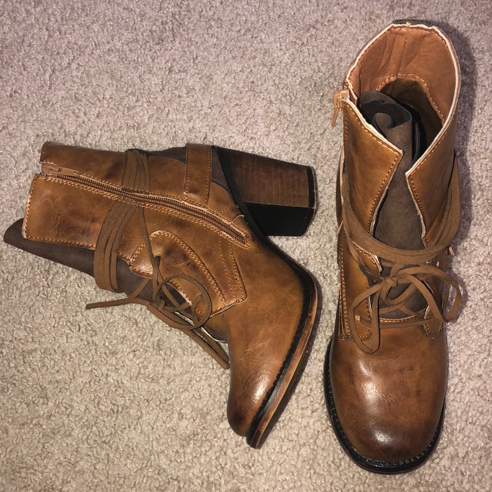 Pierre Dumas Booties